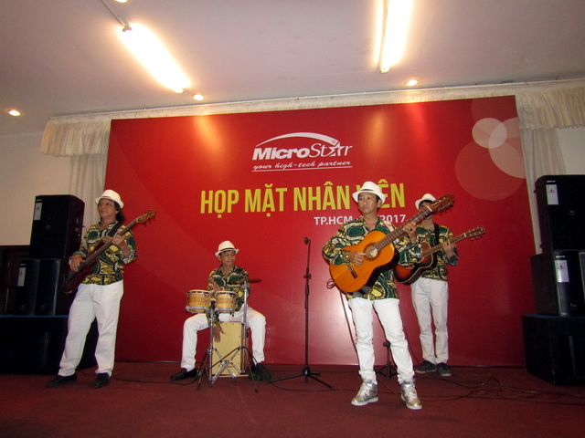 ban nhạc flamenco sài gòn