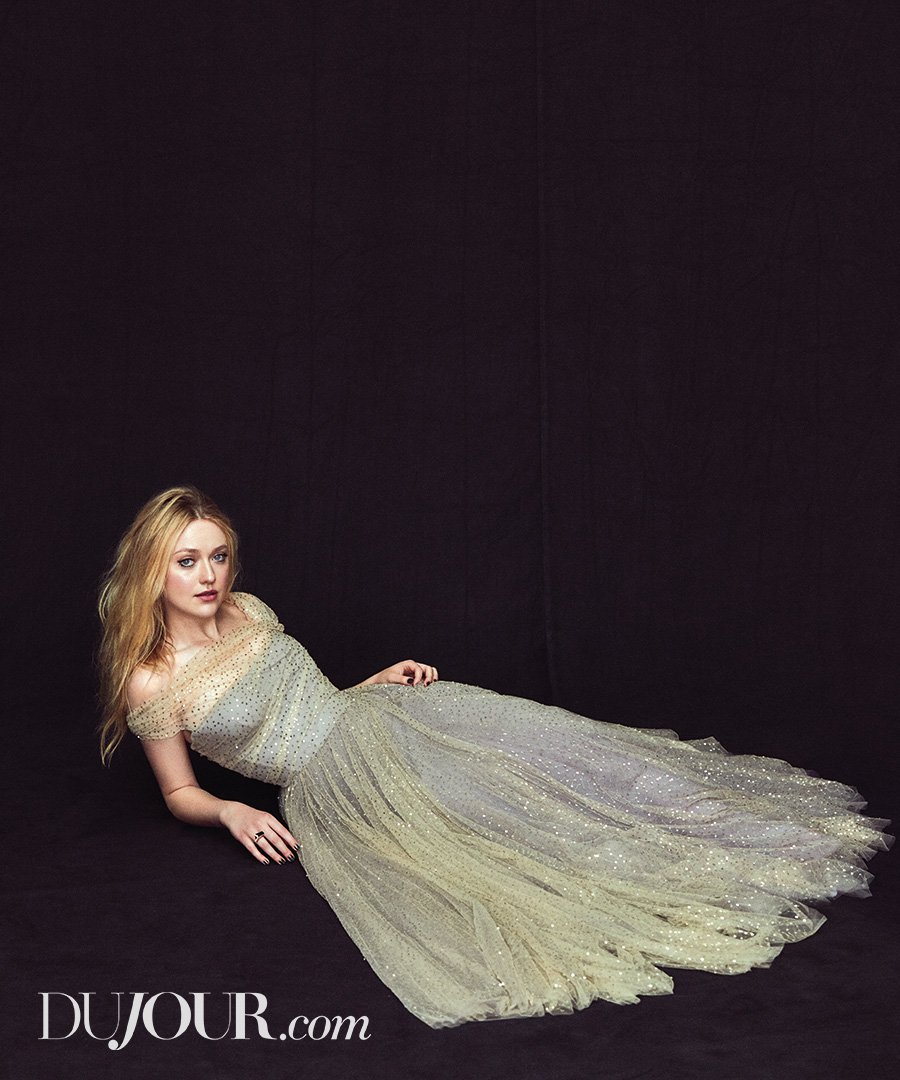 Dakota Fanning topless fashion model photo shoot