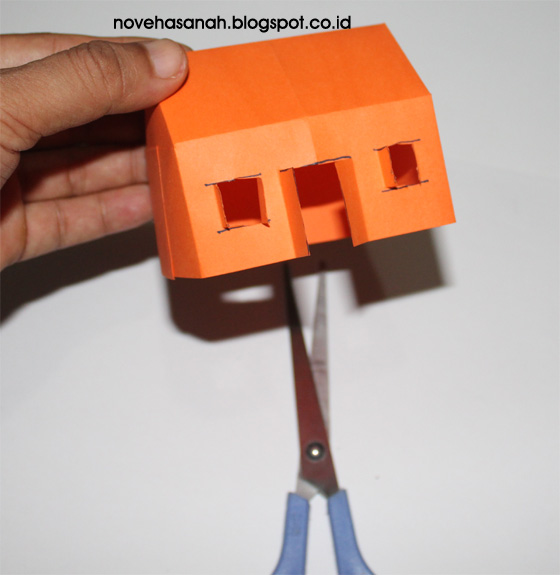 Cara Membuat Rumah Rumahan dari Kertas Origami yang Mudah