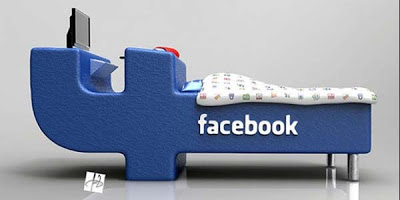 Desain tempat tidur unik menyerupai huruf F pada facebook