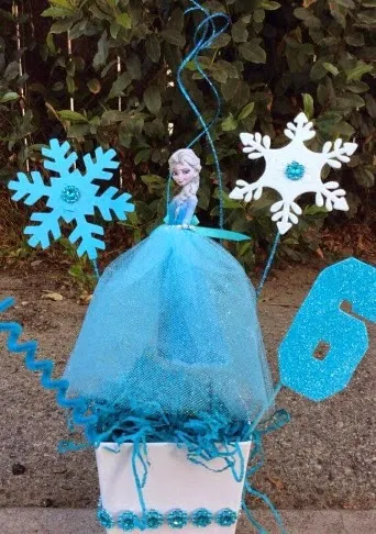 DIY Centerpieces of Elsa from Frozen. 