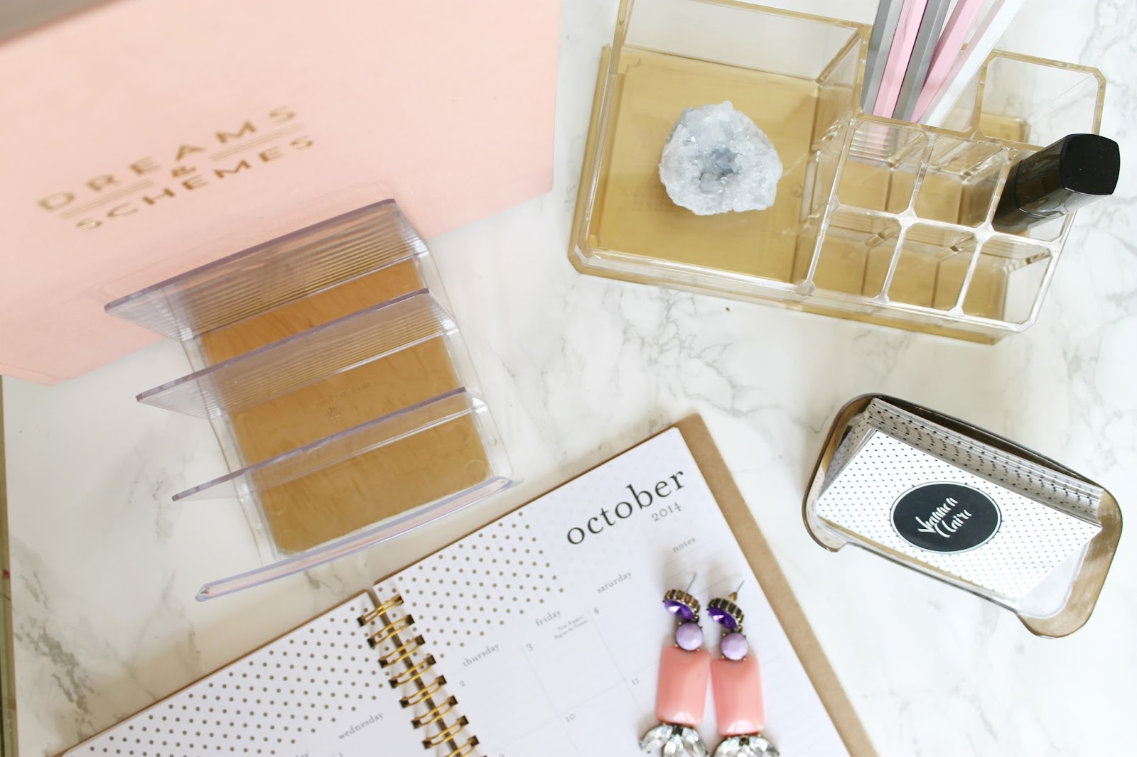 diy gold and lucite desk accessories 7