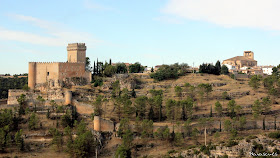 Vista de Alarcón desde el mirador del embalse