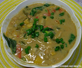 Vegetable stew with chickpea, plantain and coconut milk 