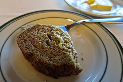 Wolfgang's Steakhouse, bread