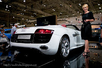 Audi R8 Spyder girl / model