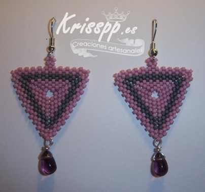 Pendientes triangulos rosas
