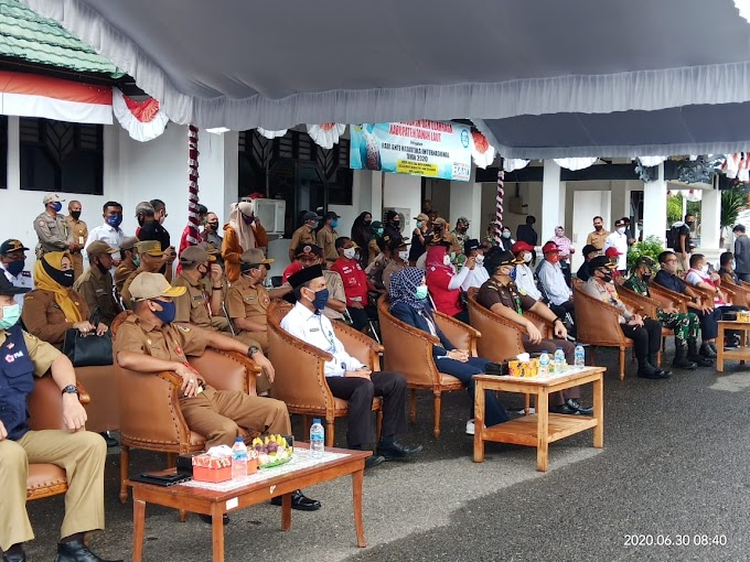 Cegah Penularan Covid-19, Ka.Kankemenag Bersama SKPD Lakukan Penyemprotan Massal