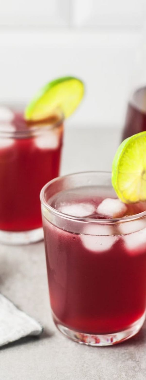Apple Cider Vinegar and Cranberry Detox Drink