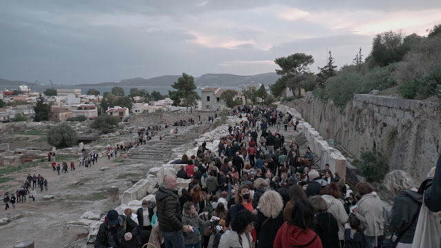 Το έθιμο της Παναγίας Μεσοσπορίτισσας στην Ελευσίνα και η τέχνη της Ξερολιθιάς στον Αντιπροσωπευτικό Κατάλογο Άυλης Πολιτιστικής Κληρονομιάς της Ανθρωπότητας της UNESCO