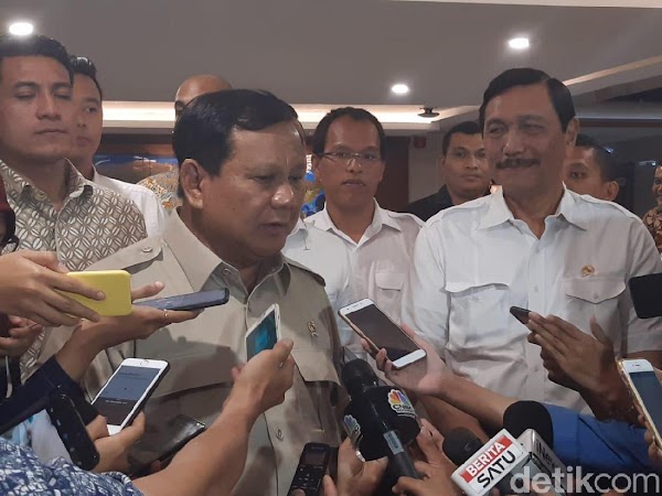 Luhut Ungkap Perannya soal Prabowo Jadi Menhan Jokowi: Presiden Tanya Saya