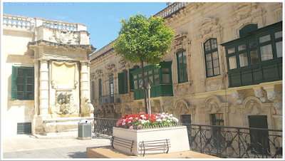 Praça da República; Palazzo Verdelin;