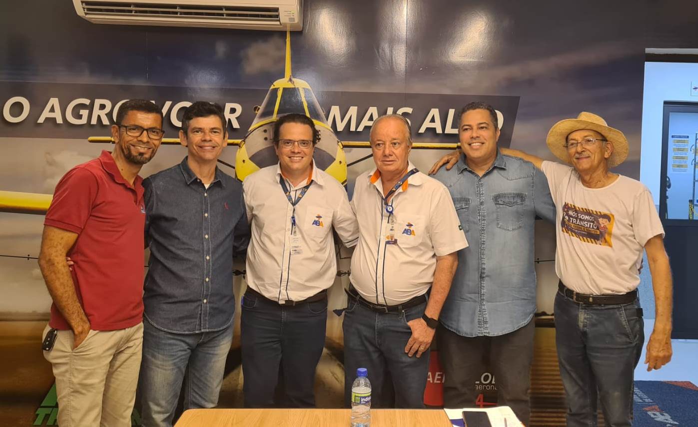 Complexo ABA Manutenção de Aeronaves recebe visita do vice-prefeito e secretários de Barreiras