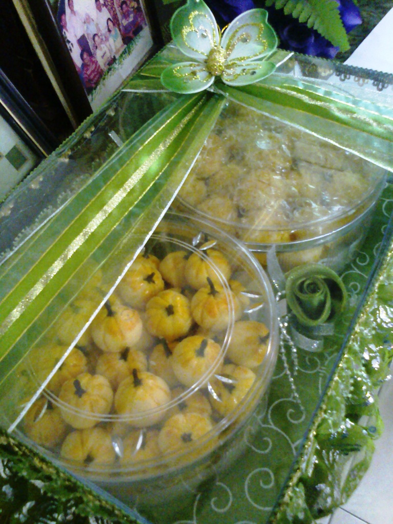 Dari Dapur Rin @ Simply Sweet & Cheezy: Tart Buah berinti 