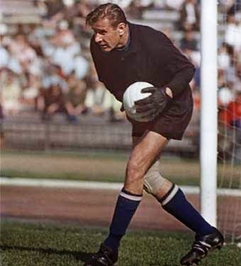 Lev Yashin (Uni Soviet)