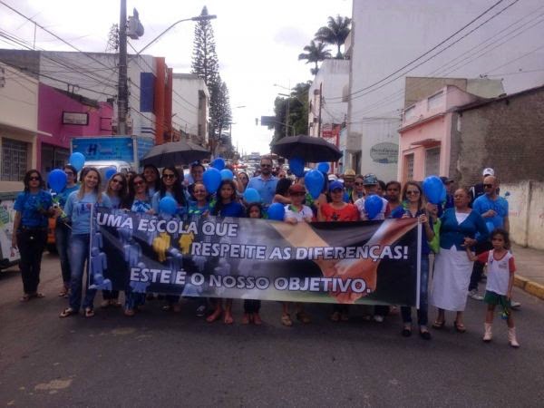 CAEDI CELEBRA DIA DO AUTISMO EM BOM CONSELHO