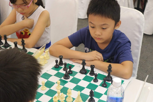 Học cờ vua cho thiếu nhi tại quận Tân Phú TPHCM