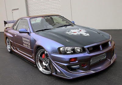 Nissan Skyline Custom Chrome 