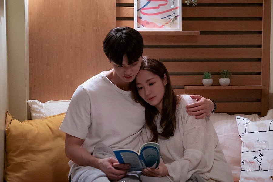 Oppa Noona: K Drama Review: Forecasting Love and Weather (2022
