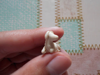 Plastilina blanca con forma de borrego