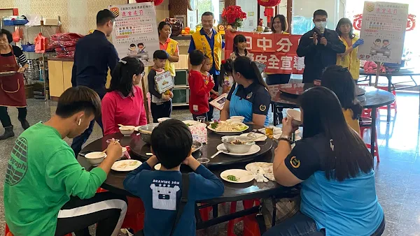 田中警分局走入餐廳 學童娃音宣導母湯酒駕