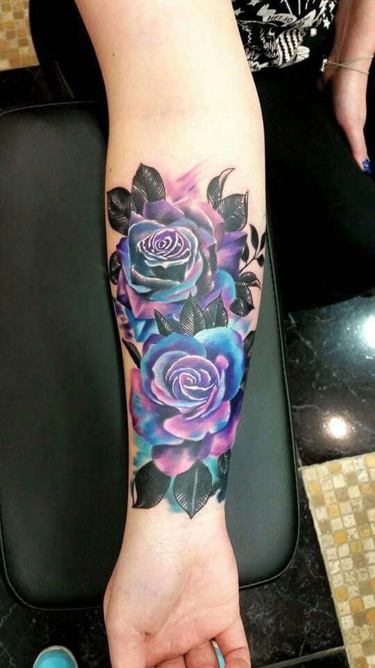 rose tattoo leg