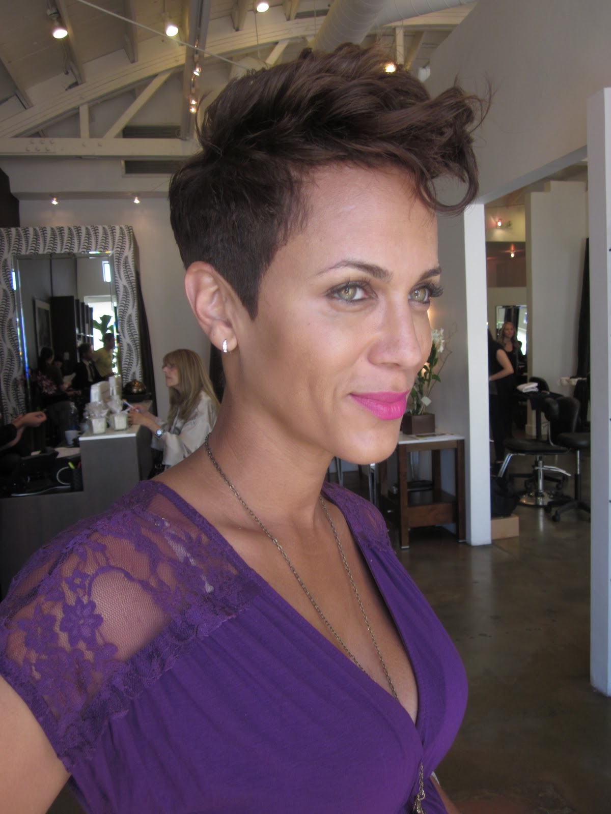 Love this do on Nicole!! So fierce and edgy!! She's posin' & looking  title=