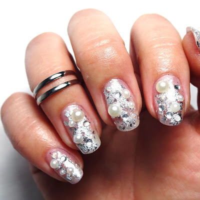 Silver Pearl Nails