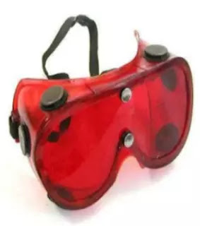 red goggles for fluoroscopy