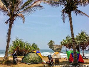 Harga Paket Camping Di Pinggir Pantai Madasari