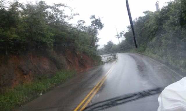 QUEDA DE BARREIRA NA DIVISA DE BOM CONSELHO/PE COM PALMEIRA DOS ÍNDIOS-AL 