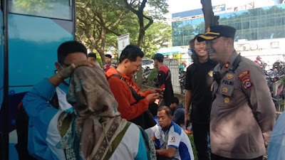 Polres Serang Laksanakan Pengamanan Pemberangkatan Massa Buruh Ke Istana Merdeka Jakarta