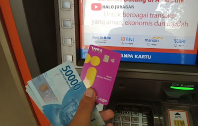 Cara Tarik Tunai Bank Jago di ATM BCA