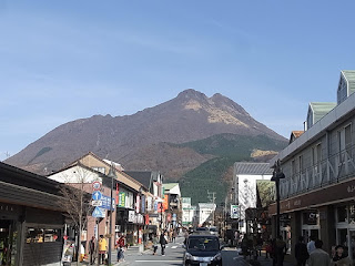 Các tìm kiếm liên quan đến 由布院 天気, 湯布院 天気 10日間, 天気: 大分県由布市湯布院町川上, 湯布院 天気 1ヶ月, 湯布院 天気 服装, 由布岳 天気, 湯布院 服装, 湯布院 積雪, 黒川温泉 天気, 湯布院 ライブカメラ, 湯布院 道路 状況