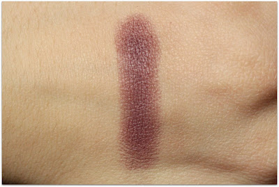 Honeybee Gardens Pressed Mineral Eye Shadow in Daredevil Swatch