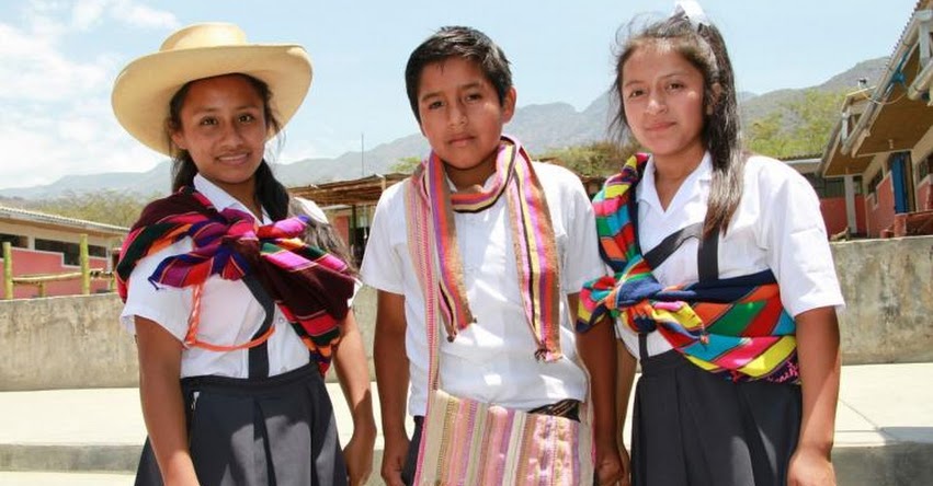 FENCYT: Escolares de Salas - Lambayeque, mostrarán la belleza de sus tejidos tradicionales en final de Feria Nacional de Ciencia y Tecnología