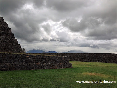Zona Arqueológica de Ihuatzio, Michoacán