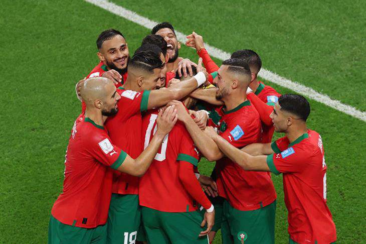 المغرب يكتسح تنزانيا بثلاثيه و يرفع رأس الكره العربيه