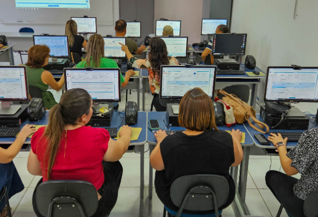 Desenvolvimento Social E Econômico: Prefeitura de Pompeia avança na modernização do atendimento da Assistência Social Maior transparência, acessibilidade e agilidade na formulação de políticas públicas - 28-02-2025