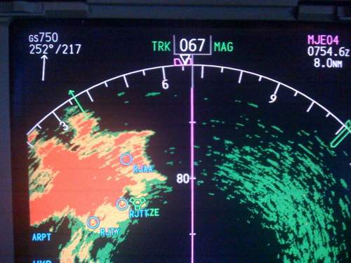 B744 750kts.JPG
