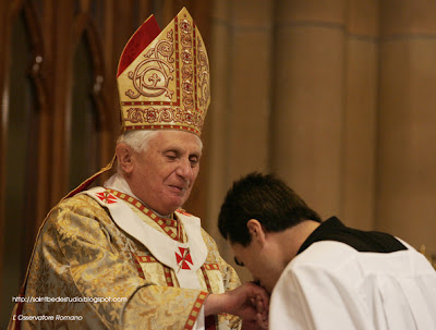 Benedict XVI vestments