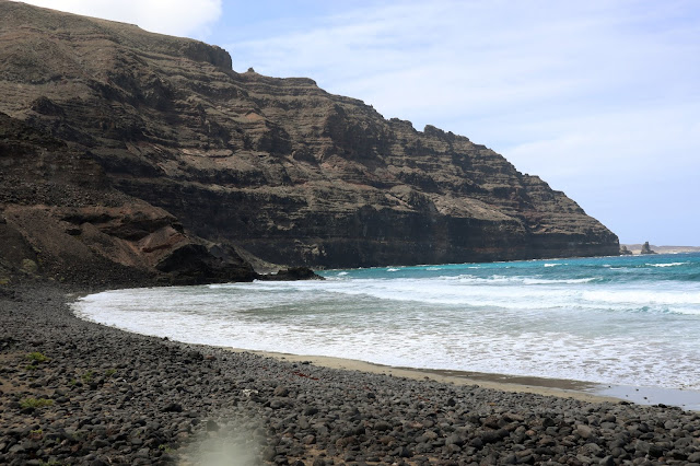 Lanzarote travel guide - what to do and what to see