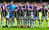 REAL VALLADOLID C. F. - Valladolid, España - Temporada 2012-13 - Jesús Rueda, Jaime, Ebert, Marc Valiente y Álvaro Rubio; Carlos G. Peña, Rukavina, Óscar, Javi Guerra, Víctor Pérez y Omar - ATHLETIC DE BILBAO 2 (Aduriz y Susaeta), REAL VALLADOLID 0 - 02/09/2012 - Liga de 1ª División, jornada 3 - Bilbao, estadio de San Mamés