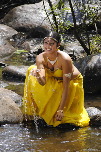 Haripriya+(14)