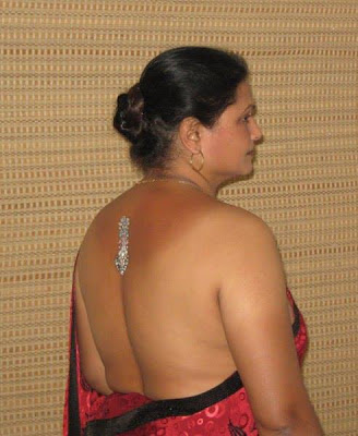 Tamil aunty  without Saree Hot wallpaper