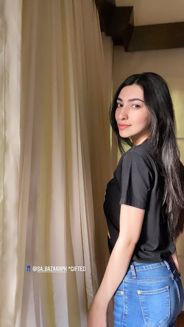 Amina Sultan is a blogger, fashion model, and social media influencer from Islamabad, Pakistan.