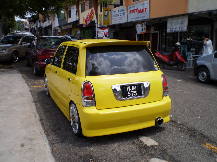 Perodua Kelisa with VIP Style body kit