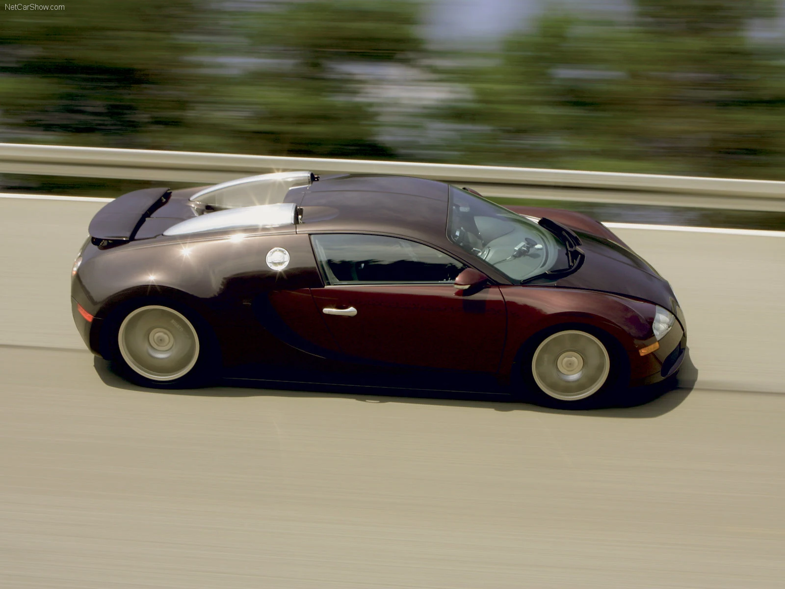 Hình ảnh siêu xe Bugatti Veyron 2005 & nội ngoại thất