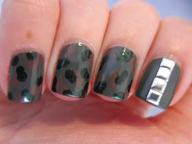 New-Look-Green-nail-polish-salute-nail-art
