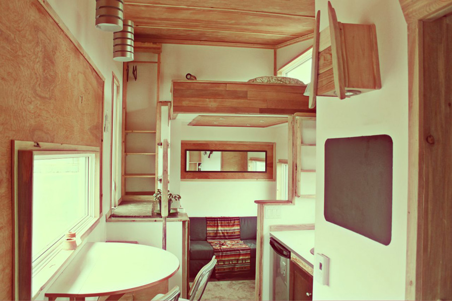 Relaxshacks.com: TWELVE "DAMN FABULOUS" TINY HOUSE, CABIN ...